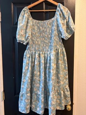 Womens Blue Floral Smocked Puff-Sleeve Dress